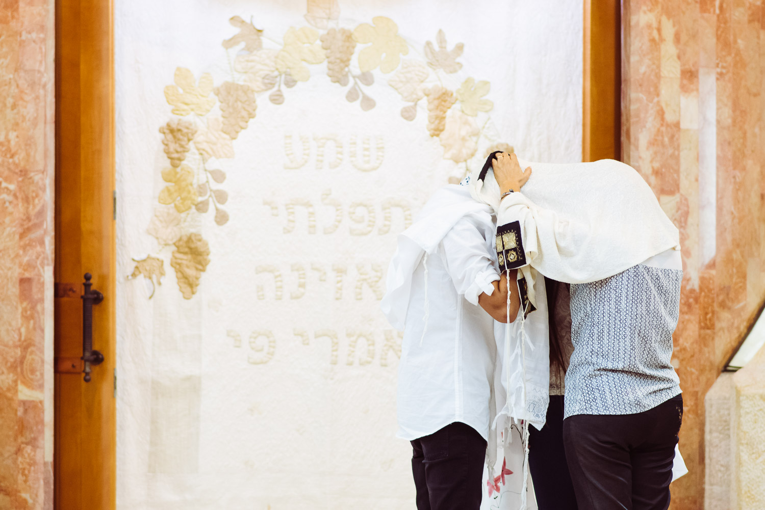 בר המצווה של טל ושחר בית שמואלי רעננה | צילום בר מצווה אמנון חורש