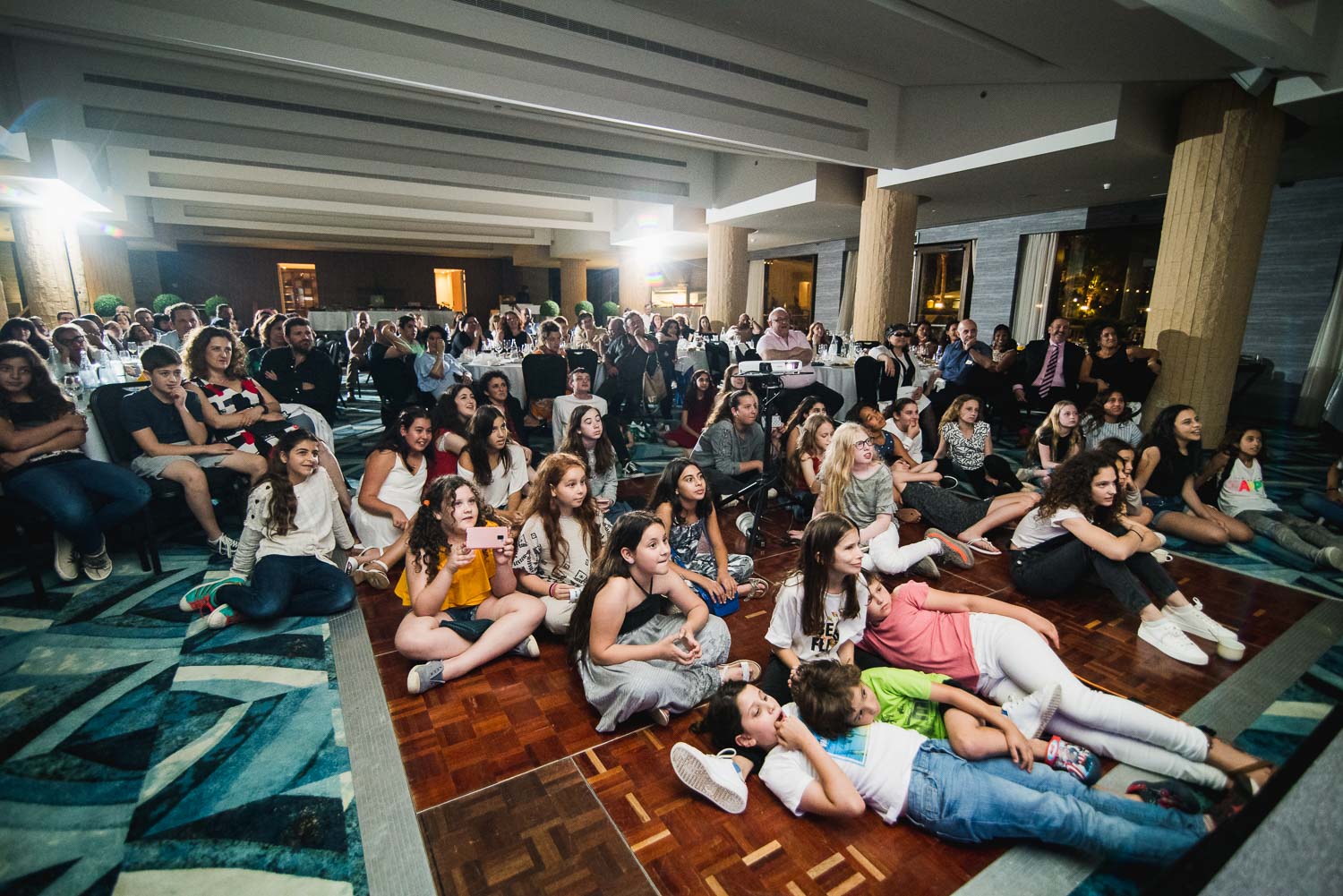ארוע בת המצווה של נעמי | צלם אירועים אמנון חורש 054-4306600 ארוע בת המצווה של נעמי | צלם אירועים אמנון חורש 054-4306600