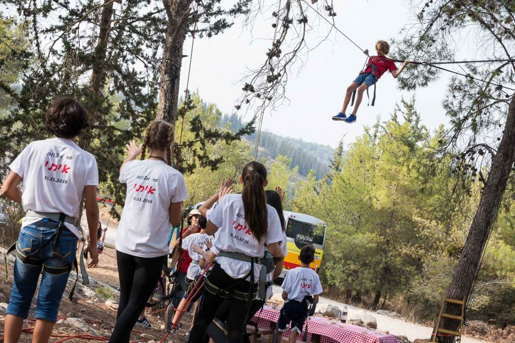 בר מצווה אתגרי | צלם אירוע אתגרי אמנון חורש